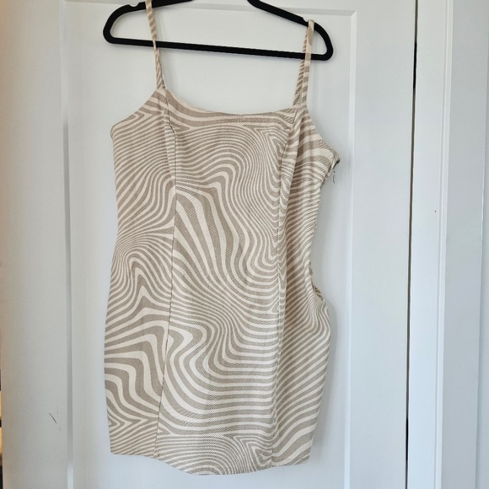 H&M Beige Swirl-Print Spaghetti Strap Camisole